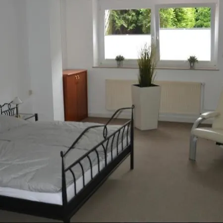 Reuter - Am Apartment *